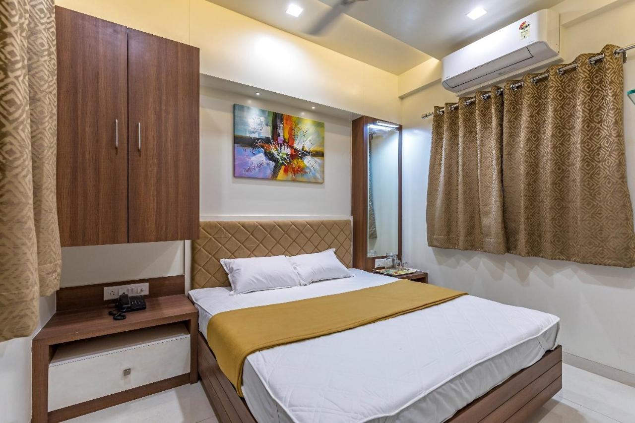 แฮปปี้ โฮม Hotel โกลฮาปูร์ ภายนอก รูปภาพ